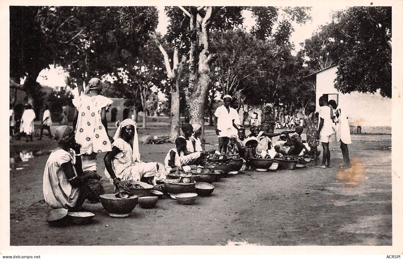 BURKINA-FASO HAUTE-VOLTA Le Marché De OUAGADOUGOU Dos Vierge Non Voyagé éd Fontanon ( 2 Scans) N° 65 \MP7113 - Burkina Faso