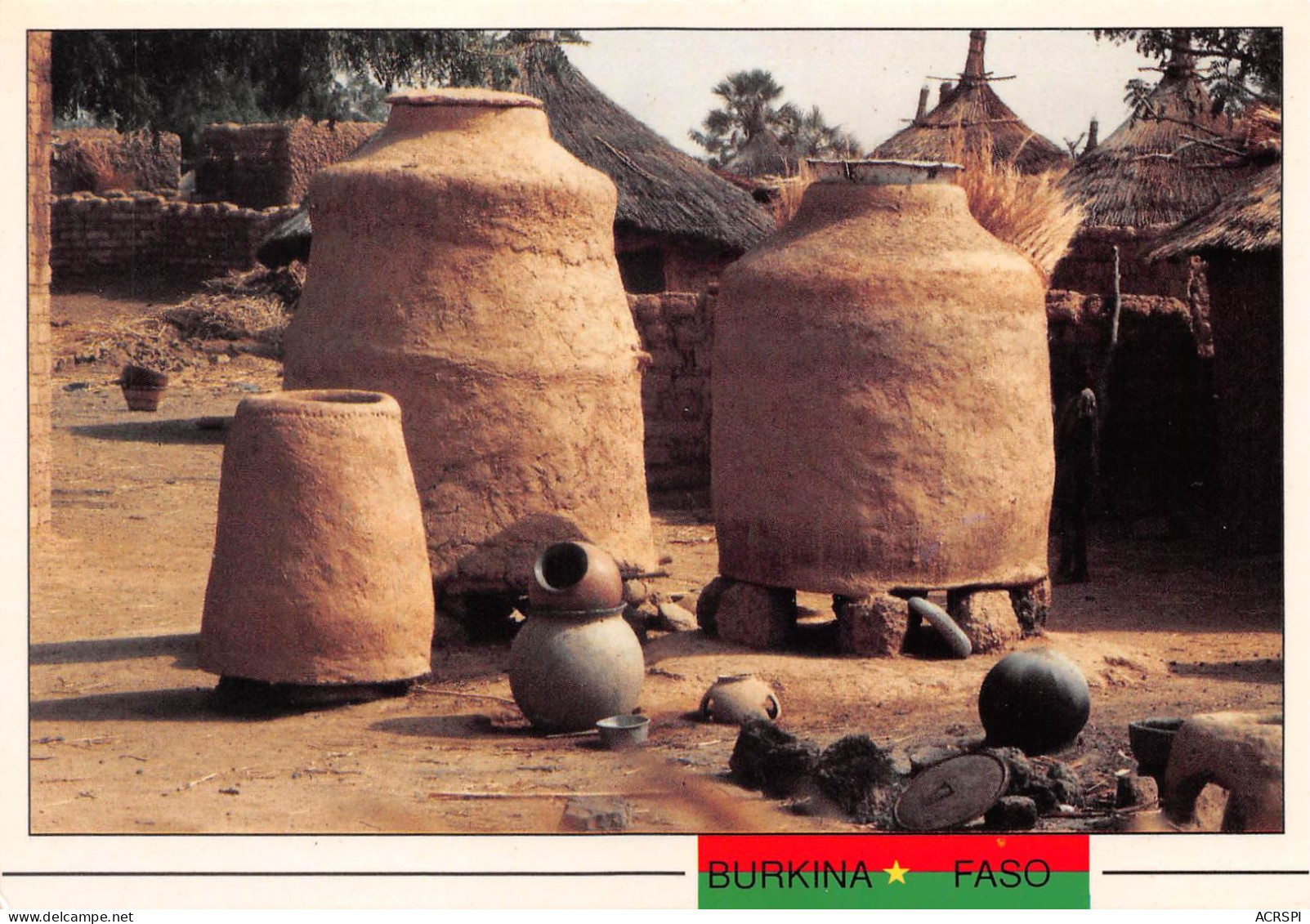 BURKINA FASO - Province De SANIMATENGA Les Greniers Construits En Terre KAYA ( 2 Scans) N° 52 \MP7113 - Burkina Faso