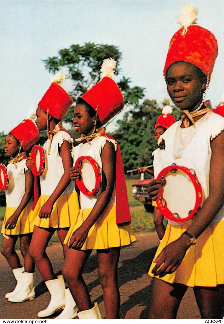 CONGO Kinshasa Drumband Fanfare Majorettes  République Du ZAIRE Dos Vierge éd Hank (Scans R/V) N° 47 \MP7109 - Kinshasa - Léopoldville