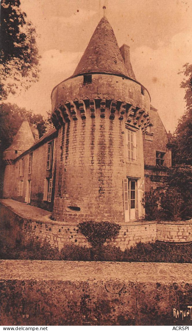 17  Dampierre Sur Boutonne - Le Château  (Scan R/V) N° 11 \MP7136 - Dampierre-sur-Boutonne