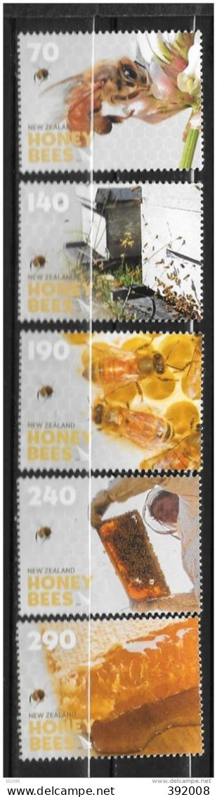 02 - NOUVELLE-ZELANDE - 2904 à 2908 **MNH - Bienen