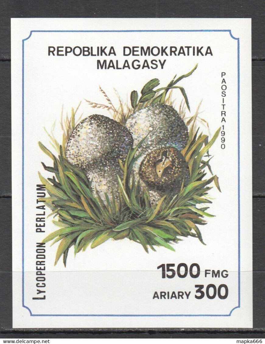 B1043 Imperf 1990 Madagascar Malagasy Plants Mushrooms 1Bl Mnh - Funghi