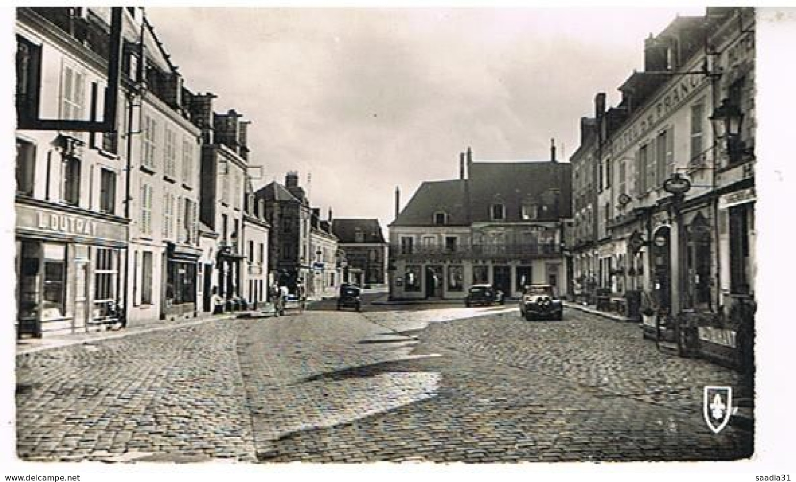 28  BONNEVAL PLACE DU MARCHE  CPSM 9X14 - Bonneval