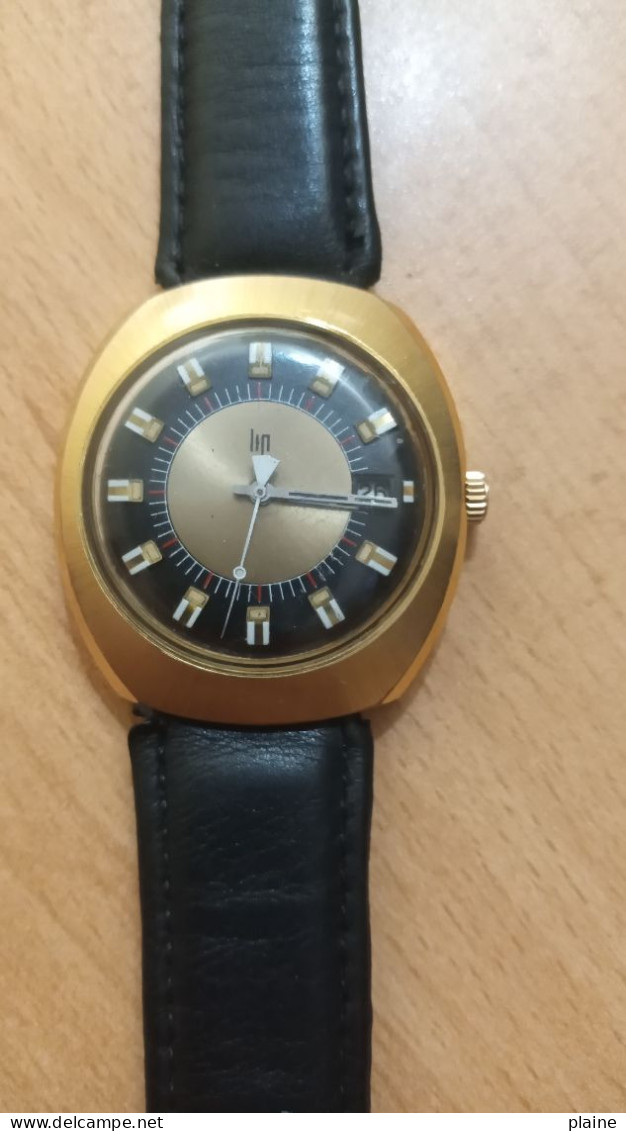 MONTRE MECANIQUE VINTAGE " LIP TONNEAU " - Montres Anciennes