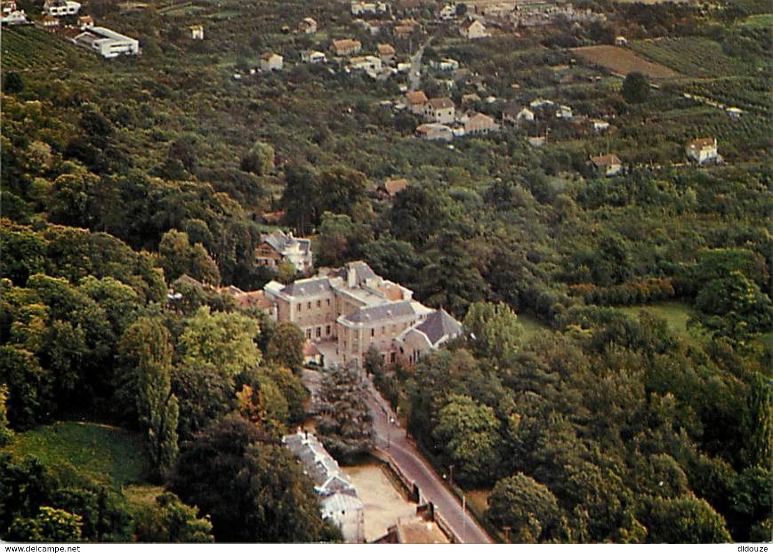 95 - Saint Prix - Massabielle - Vue Aérienne - CPM - Voir Scans Recto-Verso - Saint-Prix