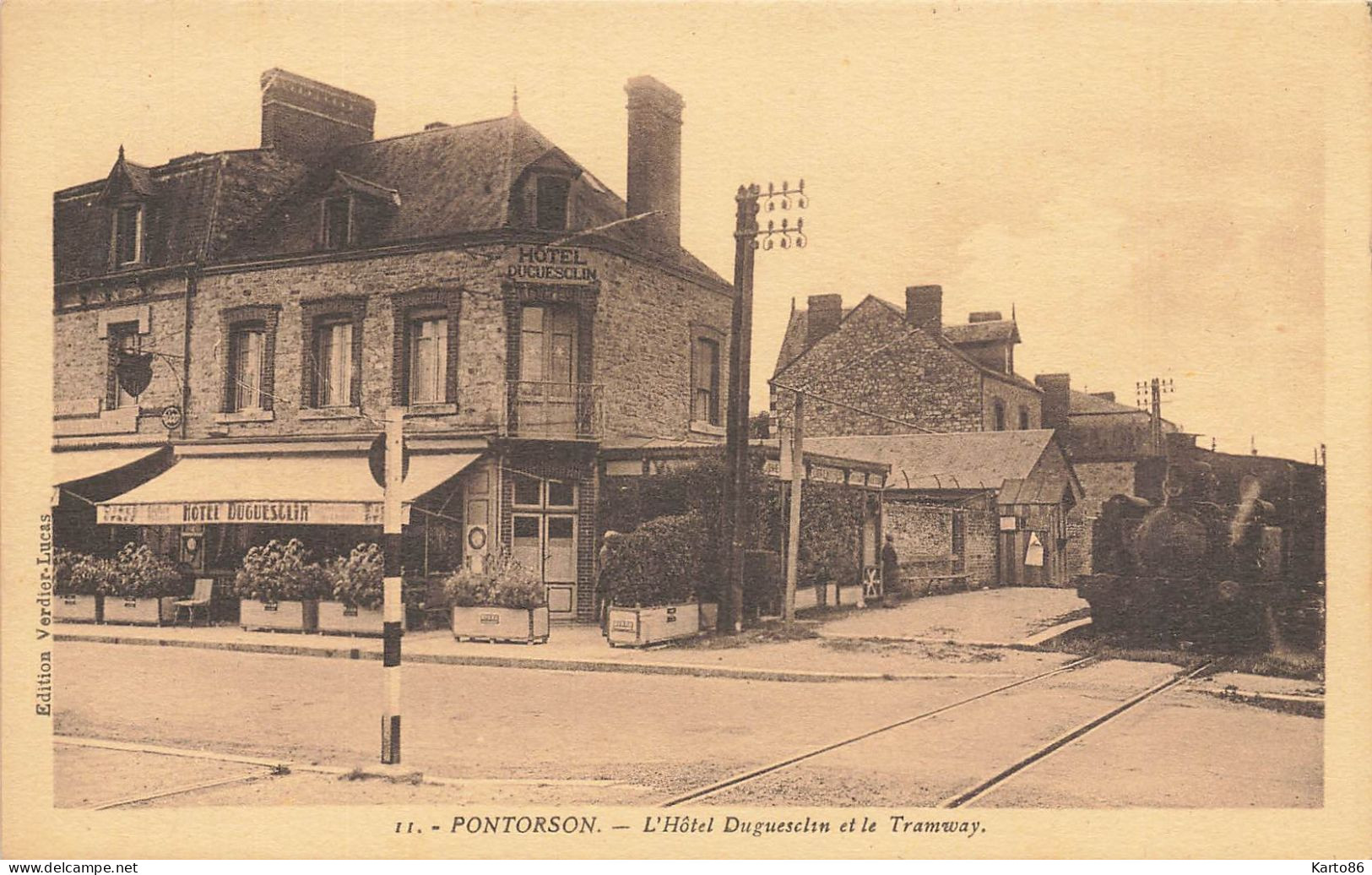 Pontorson * Hôtel DUGUESCLIN Et Le Tramway * Train Tram Ligne Chemin De Fer Manche - Pontorson