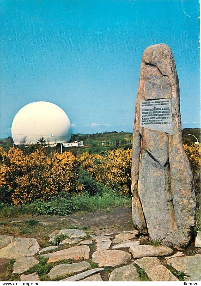 22 - Pleumeur-Bodou - Le Centre De Télécommunications Par Satellites - Le Radôme Et Le Menhir - Carte Neuve - CPM - Voir - Pleumeur-Bodou