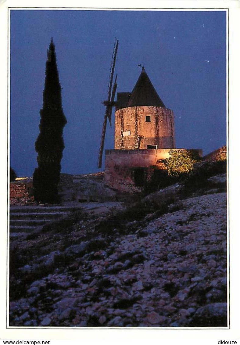 Moulin à Vent - CPM - Voir Scans Recto-Verso - Moulins à Vent