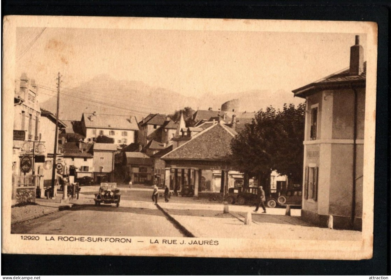 LA ROCHE-SUR-FORON - LA RUE J. JAURES - La Roche-sur-Foron