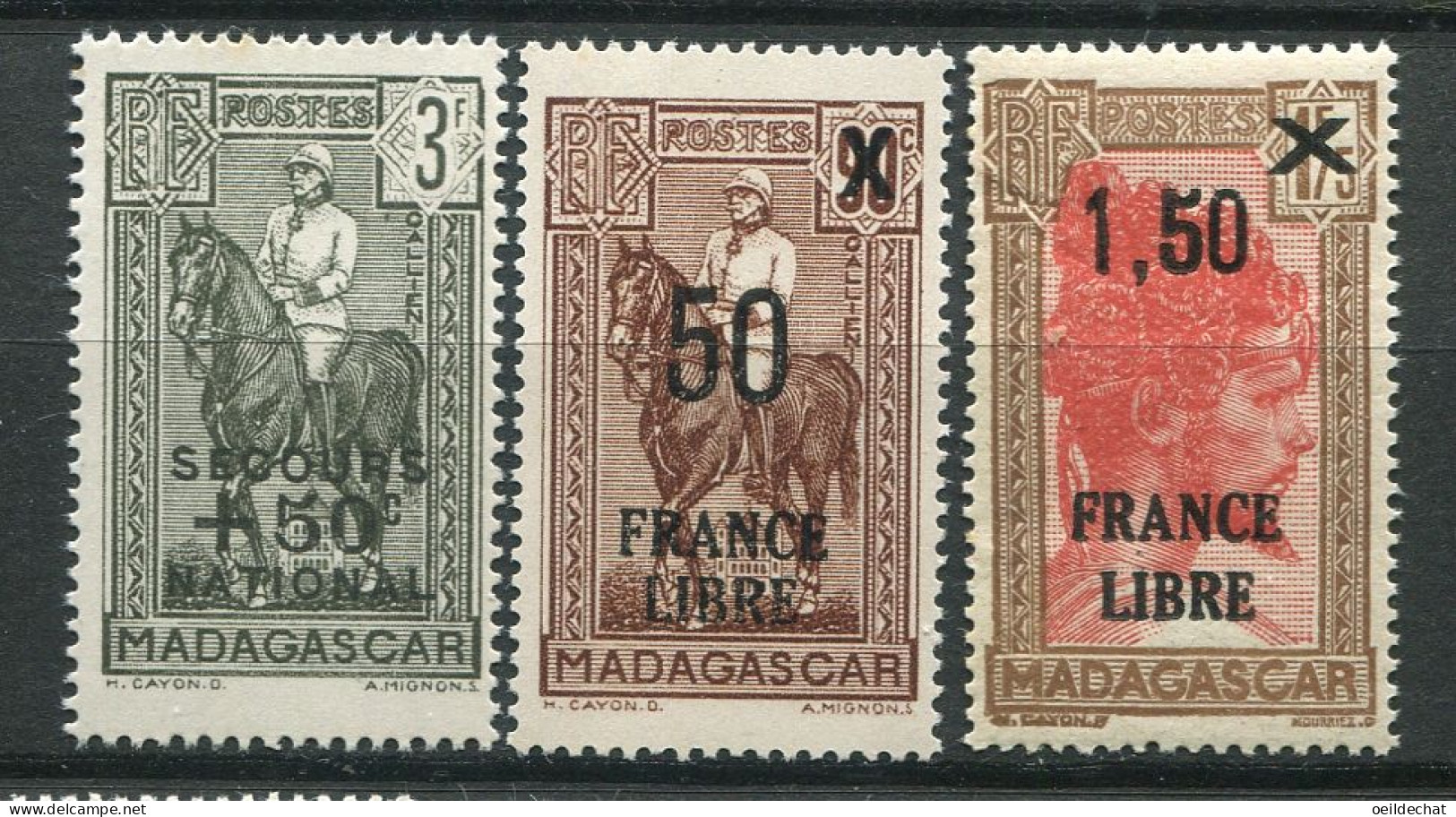 26426 Madagascar N°233, 258, 262** Timbres Surchargés SECOURS NATIONAL Et FRANCE LIBRE  1942 TB - Ongebruikt