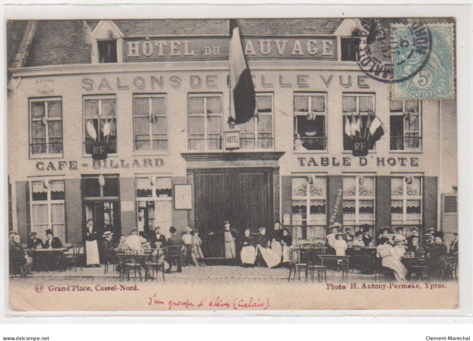 CASSEL : L'hotel Du Sauvage Sur La Grand'place -  Bon état (un Coin Plié) - Cassel