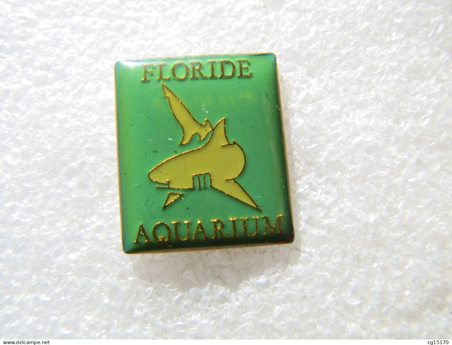 PIN'S   REQUIN   AQUARIUM  FLORIDE - Tiere