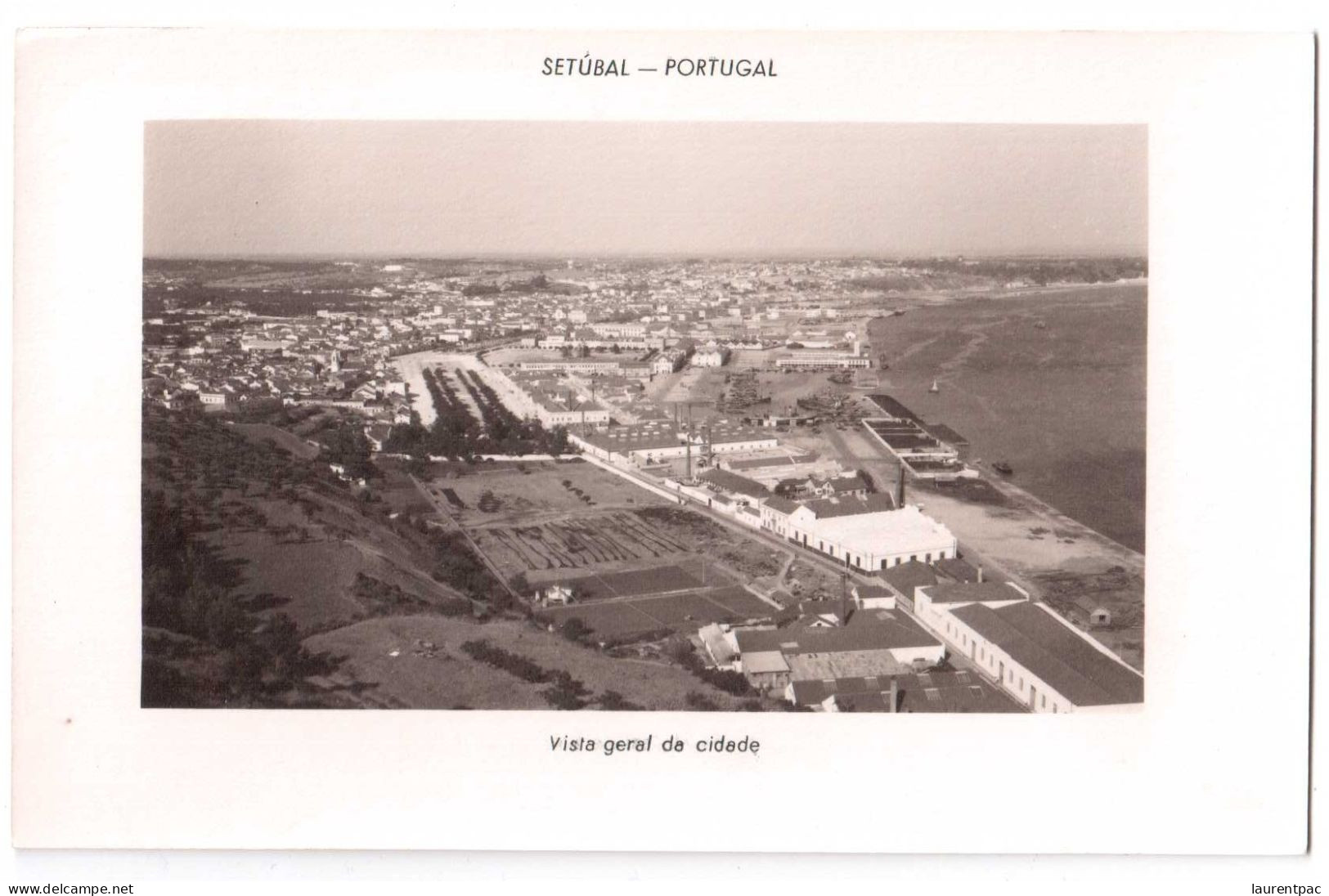 Setubal - Portugal - Vista Geral De Cidade - édit. Comissao Municipal De Turismo De Setubal  + Verso - Setúbal