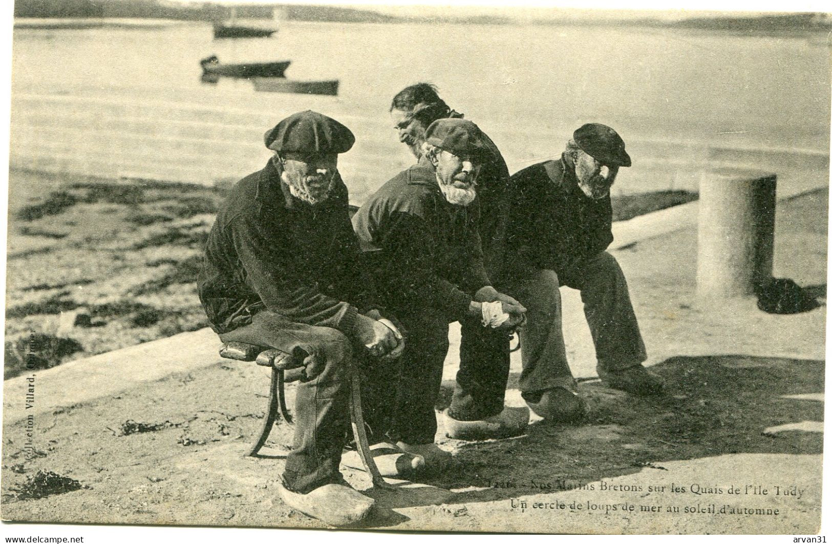 I L E    T U D Y   -   NOS MARINS BRETONS Sur Les QUAIS - - Ile Tudy