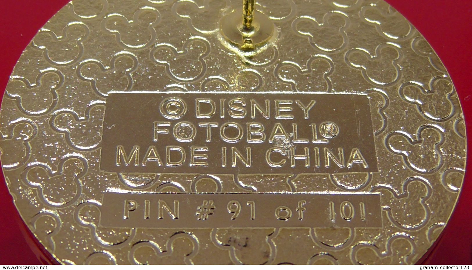 Modern Enamel And Metal Badge Disney Countdown To The Millennium Mickey Mouse Club Character 1999 1st Program Aired - Disney