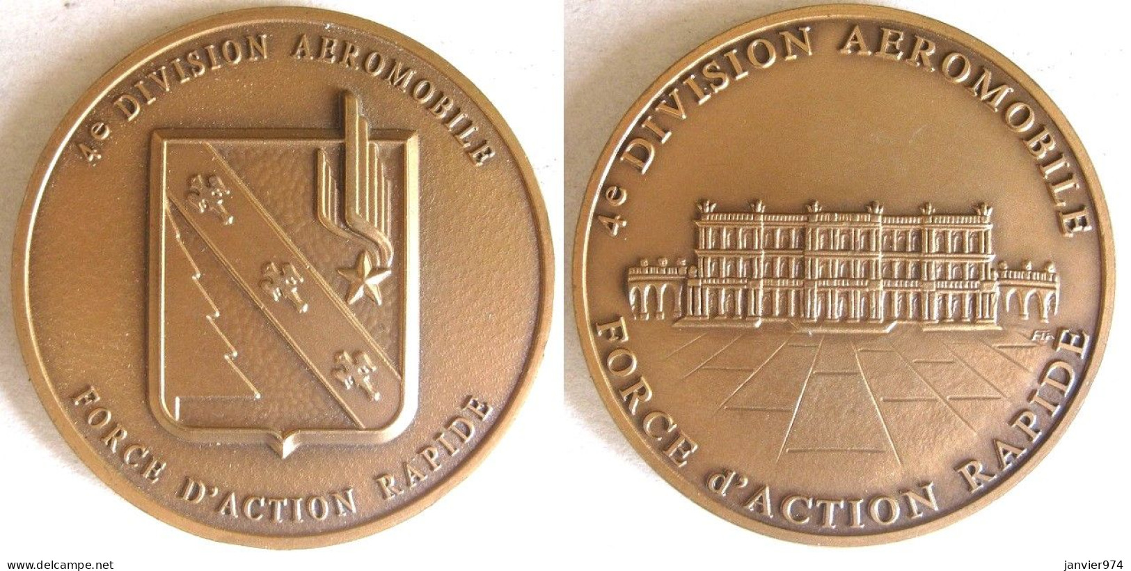 Médaille En Bronze 4e Division Aéromobile. Force D’Action Rapide - Andere & Zonder Classificatie