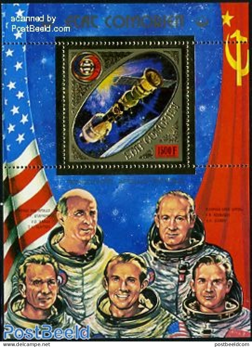 Comoros 1975 Apollo-Soyuz S/s, Gold, Mint NH, Transport - Space Exploration - Comores (1975-...)