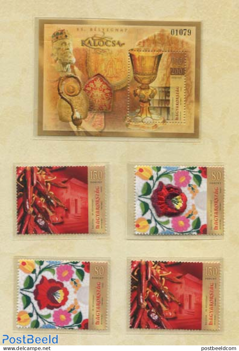 Hungary 2012 Stamp Day Special Folder With 4v + S/s, Mint NH, Various - Stamp Day - Other Material Than Paper - Textiles - Nuevos