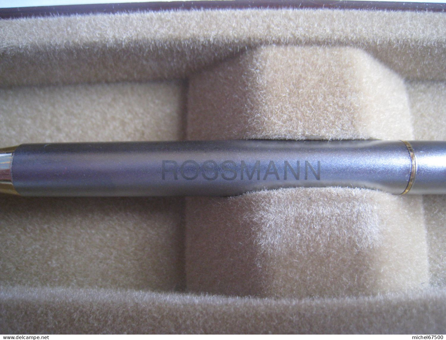 ROSSMANN - STYLO PUBLICITAIRE - Pens