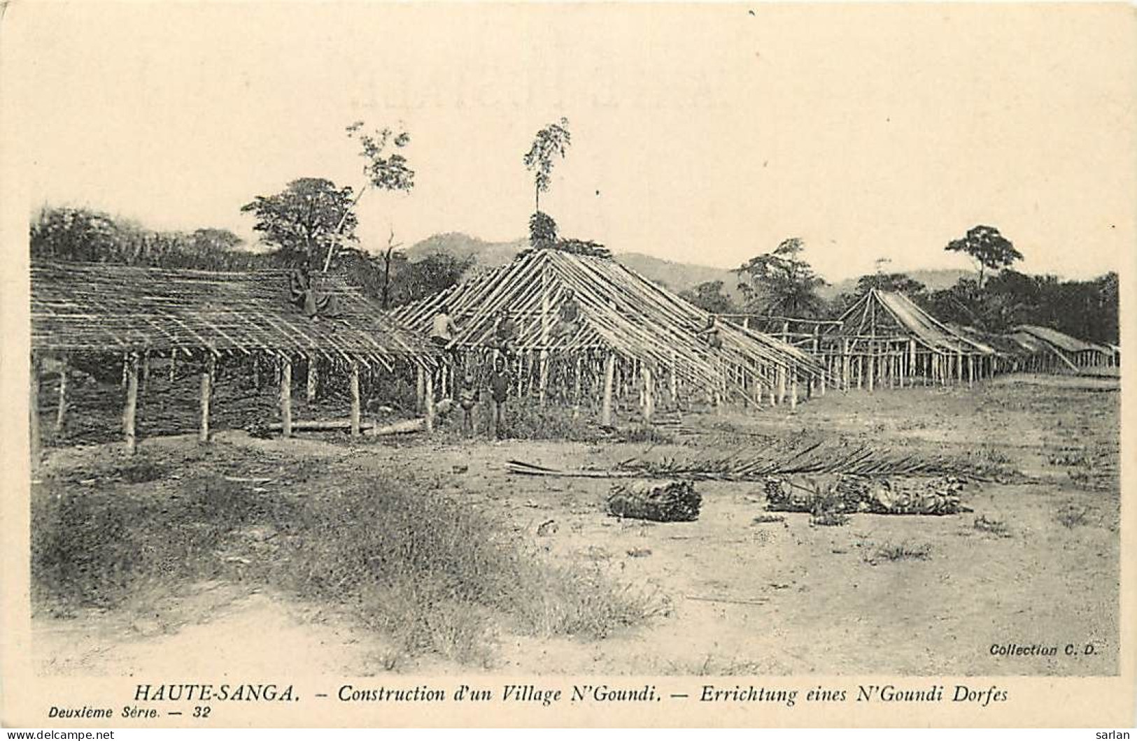 République Centrafricaine / Haute-Sanga / Construction D'un Village N'Goundi / * 507 76 - República Centroafricana