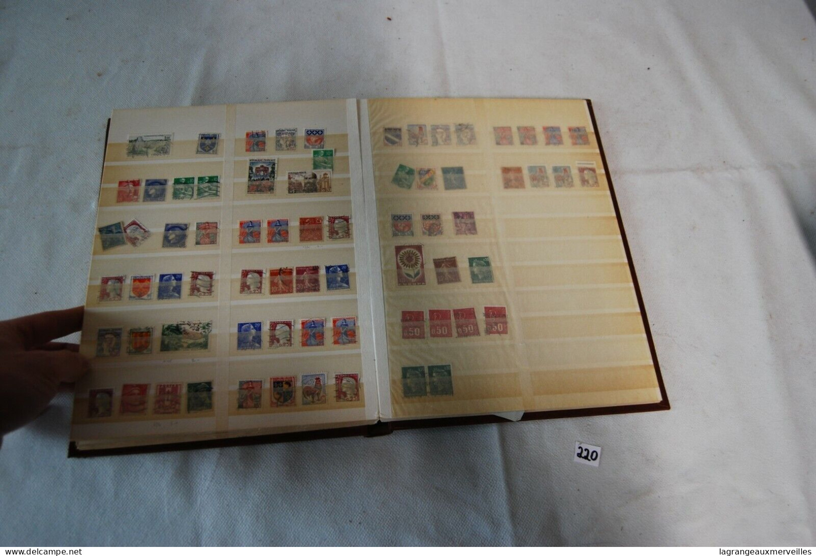 C220 Ancien Livret De Collection - Timbres Divers 4 - Collezioni (in Album)