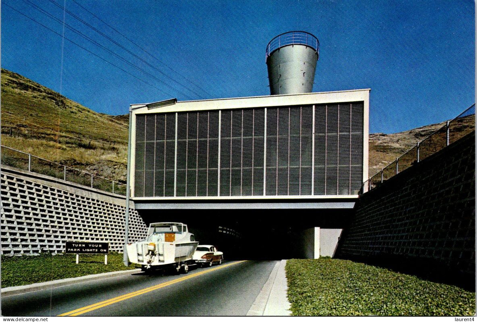 6-4-2024 (1 Z 14) New Zealand - Christchurch Tunnel Entrance - Nouvelle-Zélande