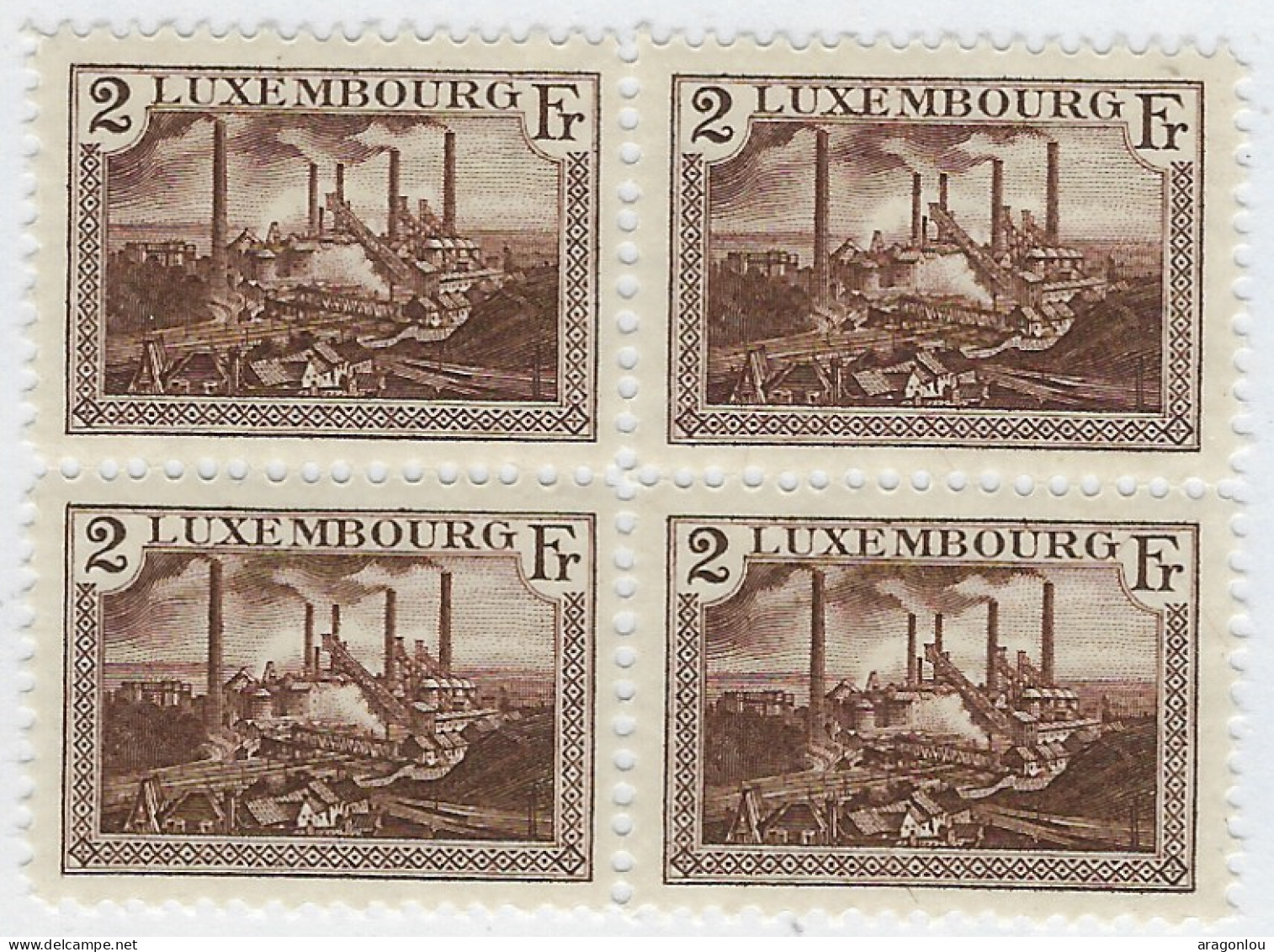 Luxembourg - Luxemburg - Timbres - 1925  Bloc - Feuillet   Bloc à 4 X 2Fr.  Usine Sudérurgique  Esch/Alzette  VC. 80,- - Blocks & Sheetlets & Panes