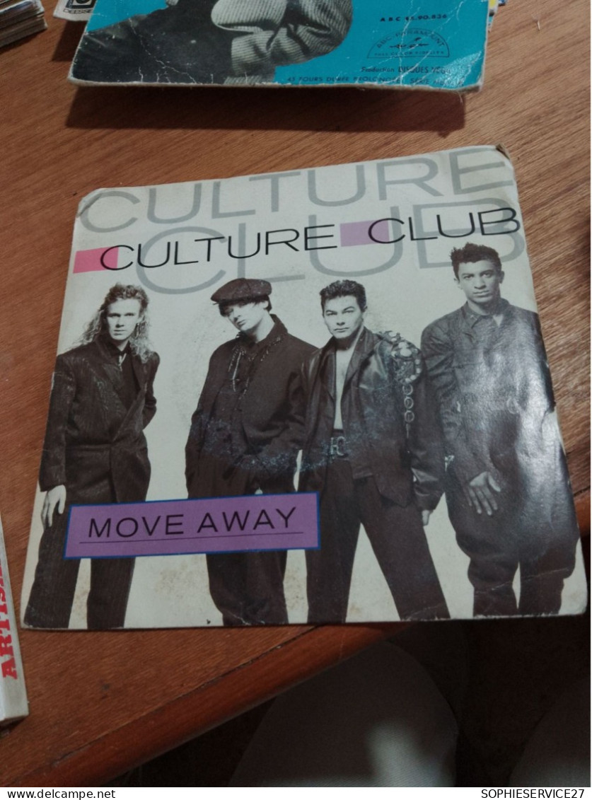 155 // 45 TOURS /  CULTURE CLUB / MOVE AWAY - Altri - Inglese