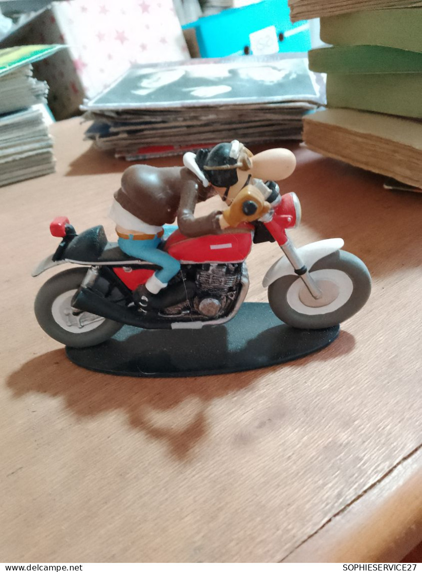 T2 // FIGURINE JOE BAR TEAM  / HONDA CB 750 - Altri & Non Classificati