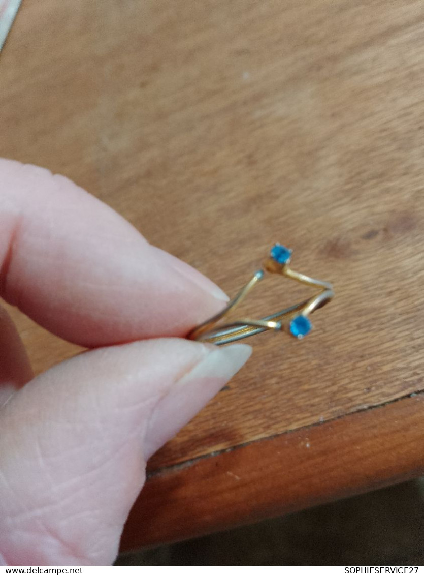 T2 // BAGUE  PETITES PIERRES BLEUES - Autres & Non Classés