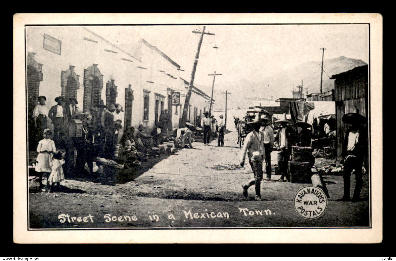 MEXIQUE - STREET SCENE IN A MEXICAN TOWN - Mexiko