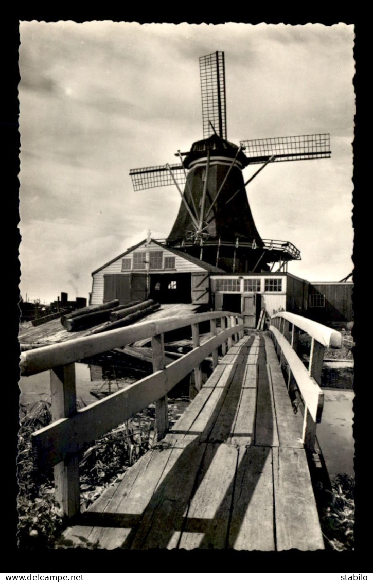 PAYS-BAS - LEIDEN - HOUTZAAGIMOLEN - MOULIN A VENT - Leiden