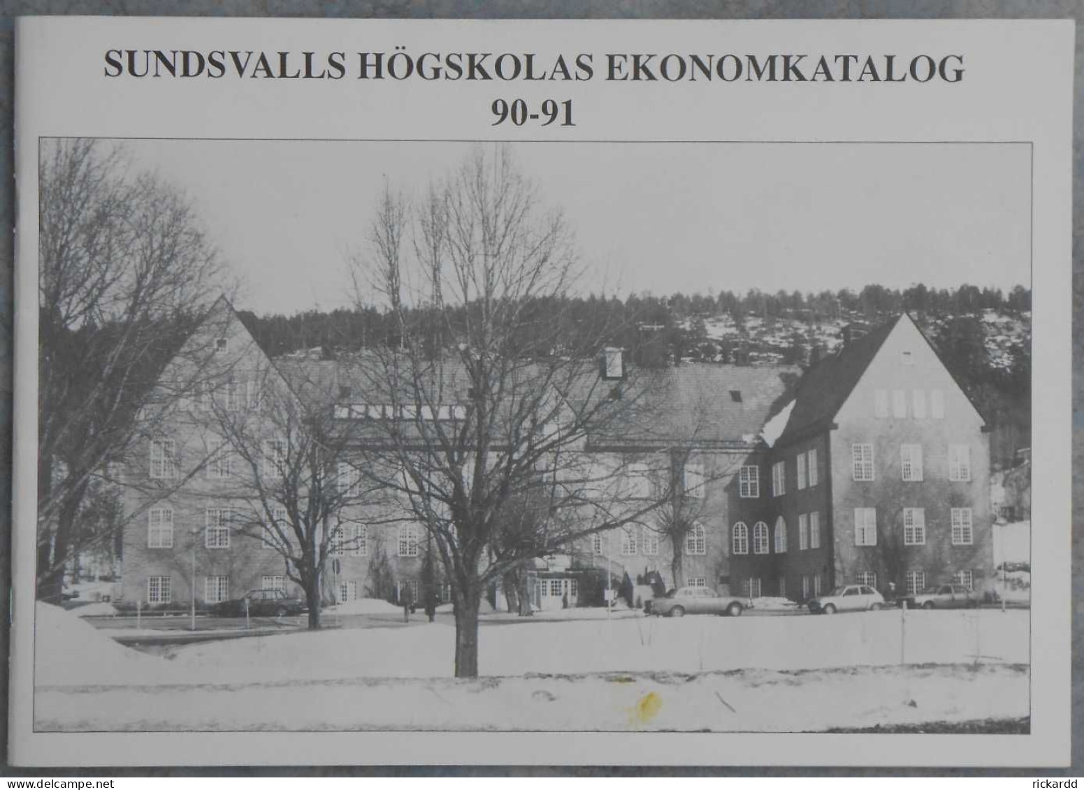 Sundsvalls Högskolas Ekonomkatalog 90-91 - Skandinavische Sprachen