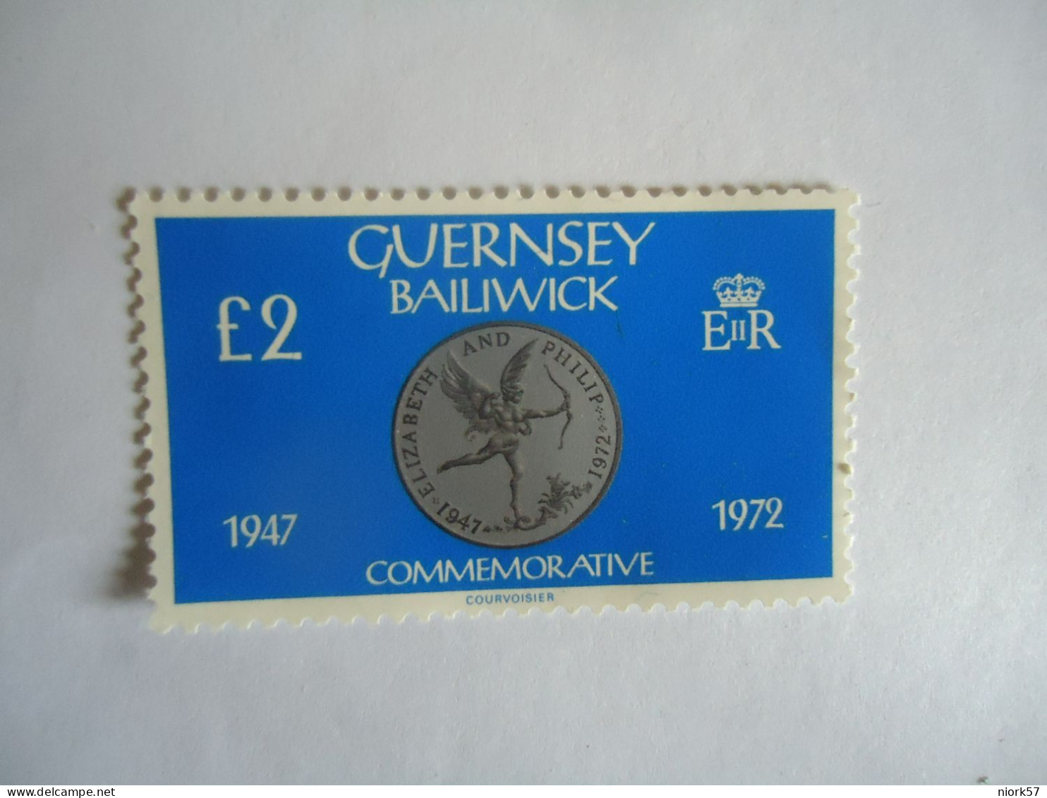 GUERNSEY MNH  STAMPS  COINS POUND 2 1980 - Münzen