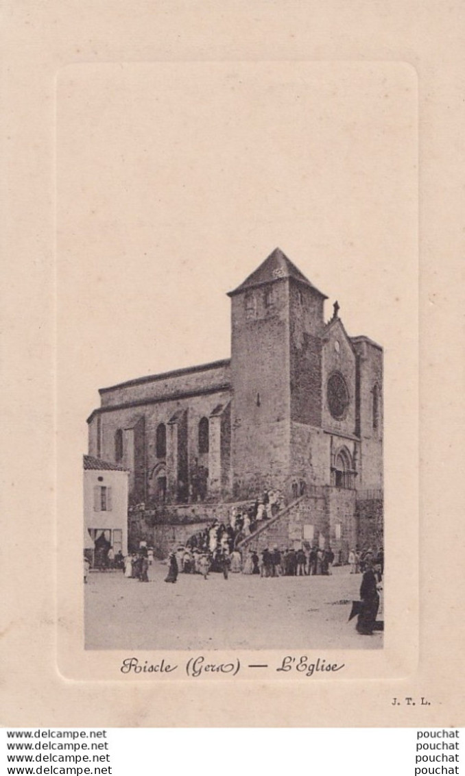 Z16-32) RISCLE (GERS) L ' EGLISE - ( ANIMATION - HABITANTS - SORTIE DE MESSE - 2 SCANS ) - Riscle