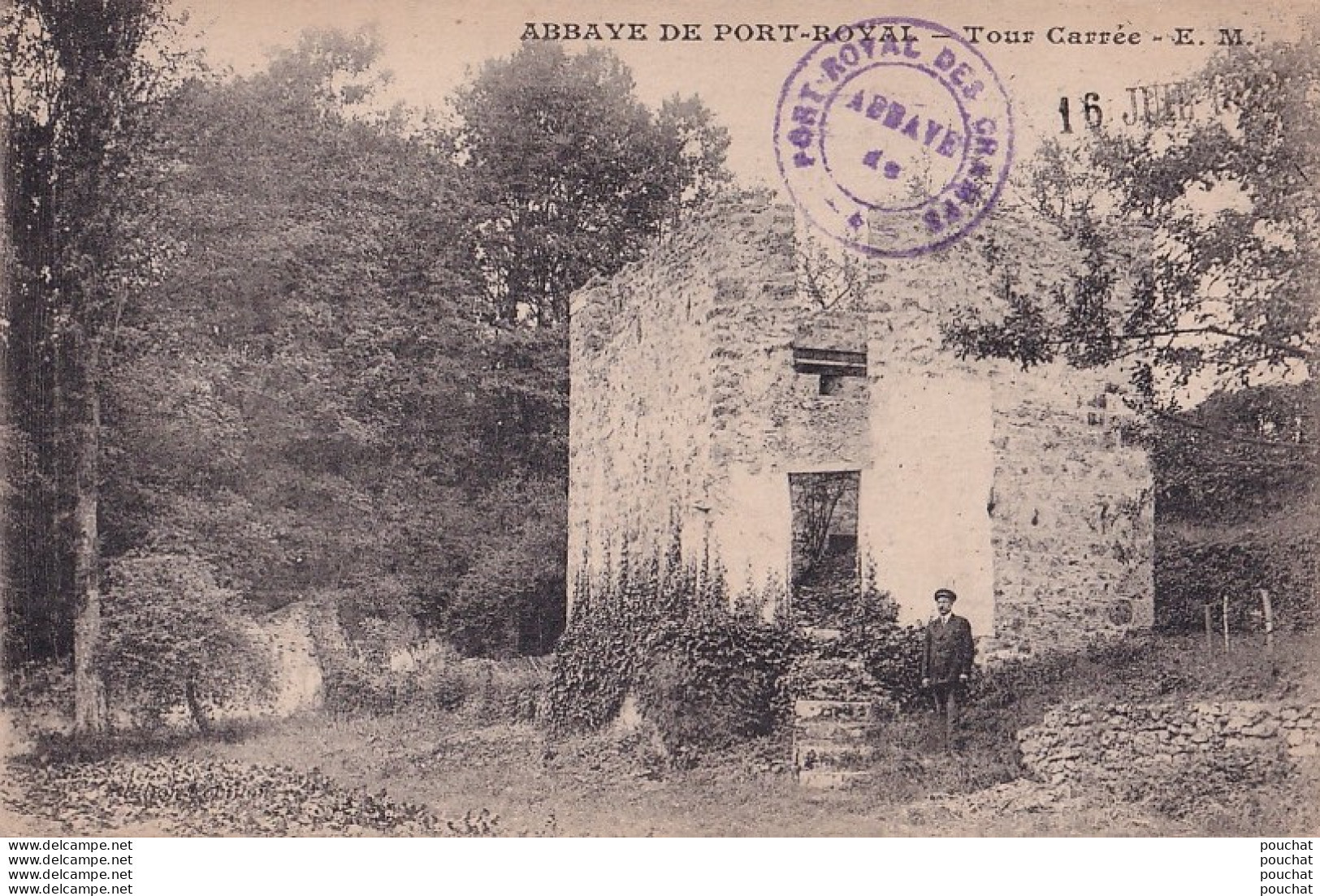 Z10-78) ABBAYE DE PORT ROYAL - TOUR CARREE -  ( PETITE ANIMATION - PERSONNAGE ) - Magny-les-Hameaux