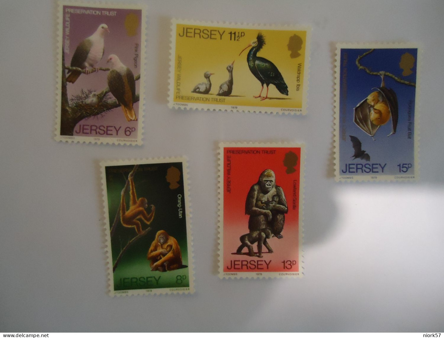 JERSEY   5 MNH   STAMPS  BIRDS DOVE  MONKEY BATS - Altri & Non Classificati