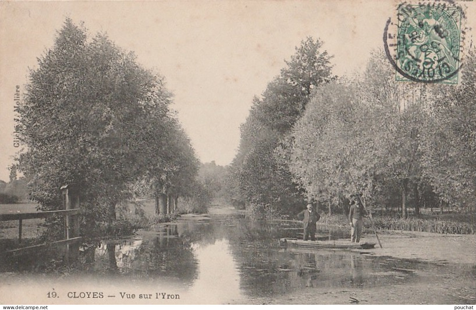 R9-28) CLOYES - VUE SUR L YRON  - (ANIMEE - CANOTAGE - PERSONNAGES) - Cloyes-sur-le-Loir