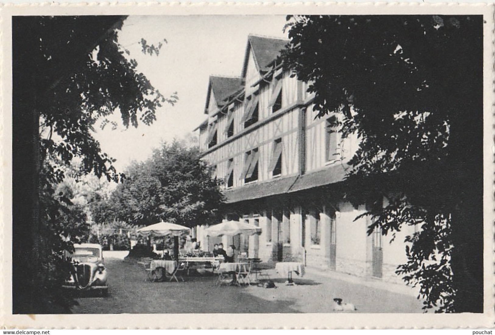 R15-28) CLOYES - HOTEL STJACQUES - TEL. 8 - (2 SCANS) - Cloyes-sur-le-Loir