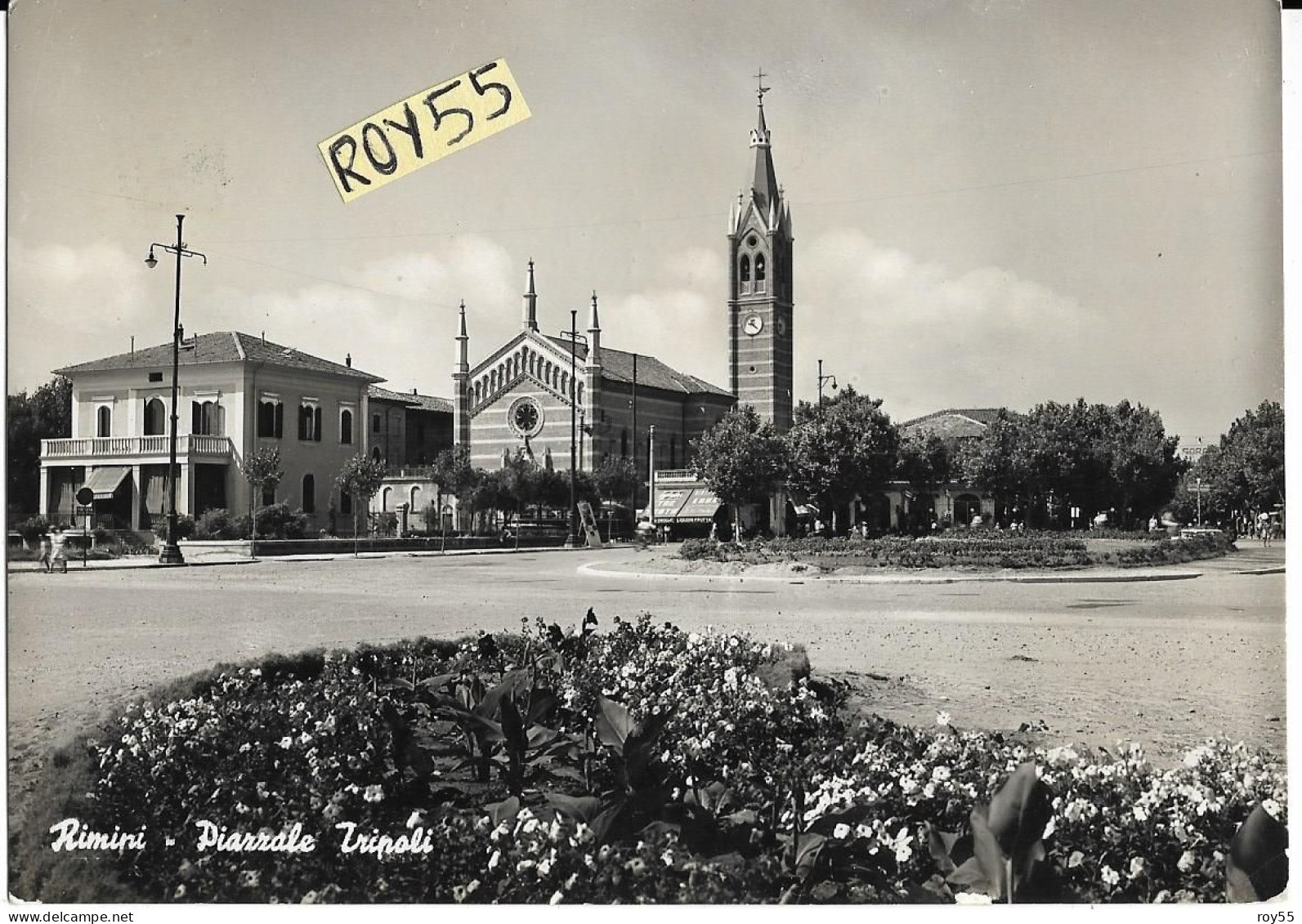 Emilia Romagna-rimini Piazzale Tripoli Differente Veduta Fine Anni 40 Del Piazzale (v.retro) - Rimini