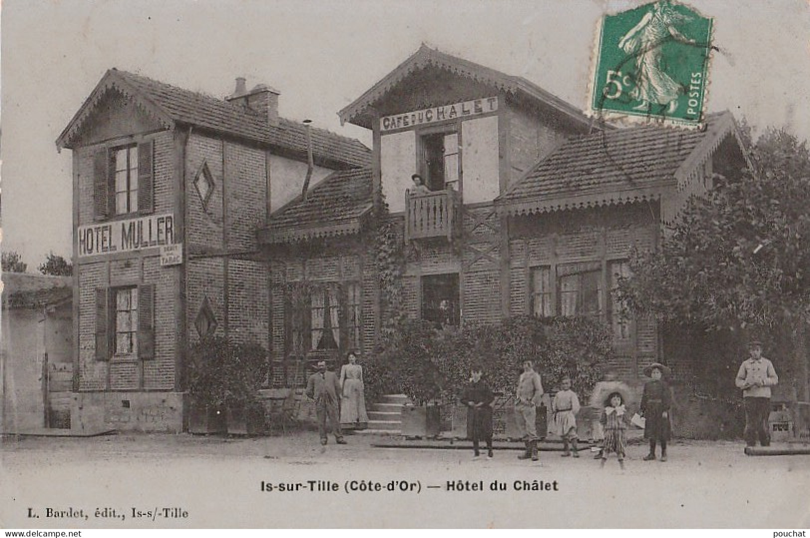 S16-21) IS SUR TILLE (COTE D 'OR) CAFE HOTEL DU CHALET - ( ANIMEE - PERSONNAGES - HABITANTS ) - Is Sur Tille