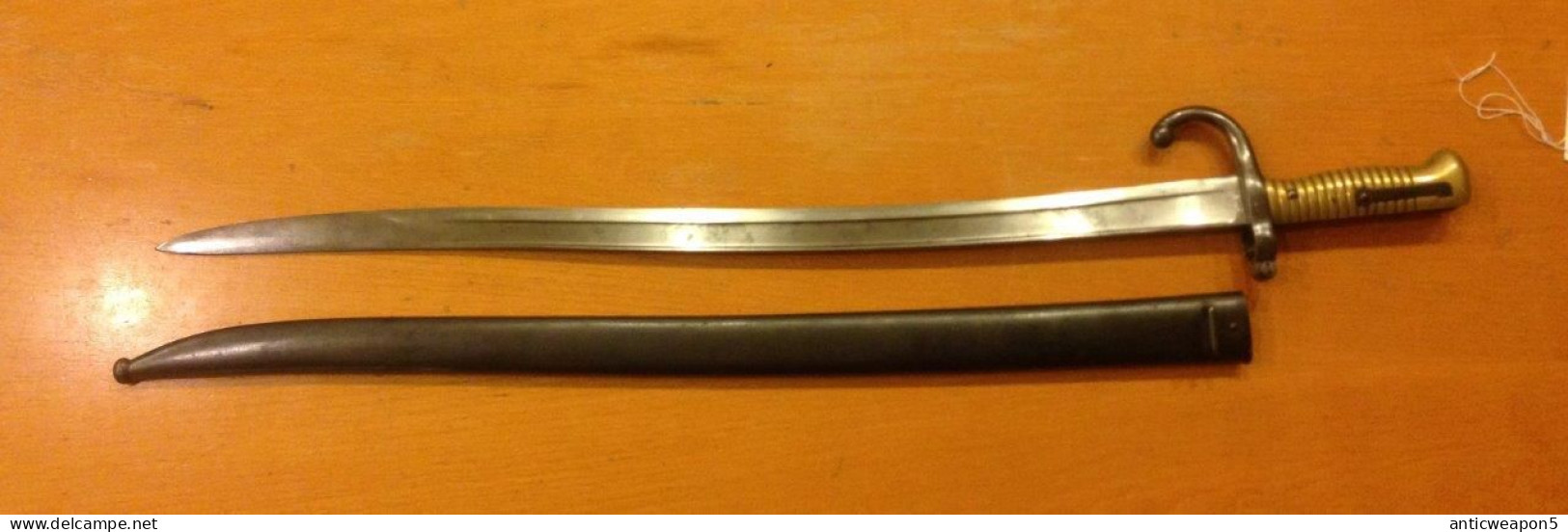 France. Baïonnette Chasspot M1866 (103) - Knives/Swords