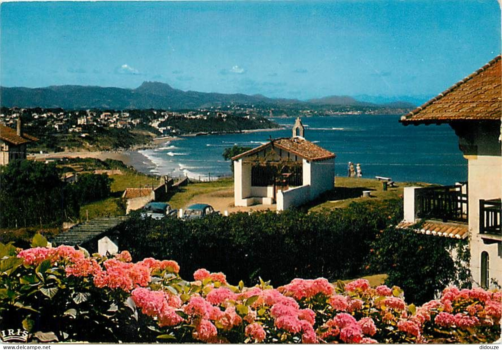 64 - Bidart - Chapelle De La Madeleine Et L'Océan  Dans Le Fond : L'Espagne - Automobiles - Fleurs - Flamme Postale De B - Bidart