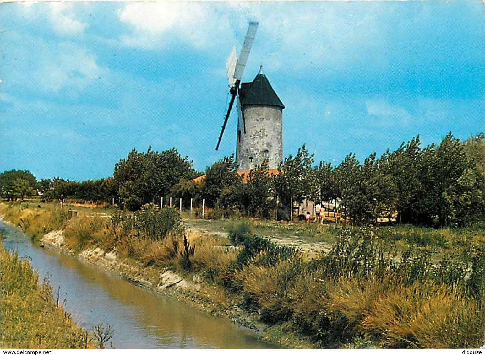 Moulin à Vent - CPM - Voir Scans Recto-Verso - Moulins à Vent