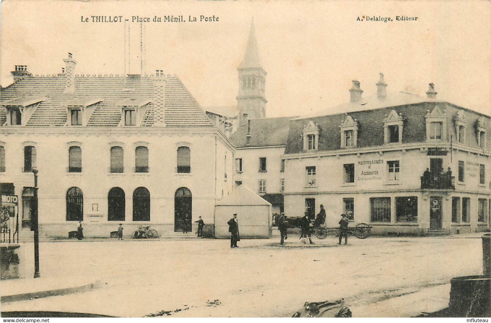 88* LE THILLOT  Place Du Menil  - La Poste        RL44,0524 - Le Thillot