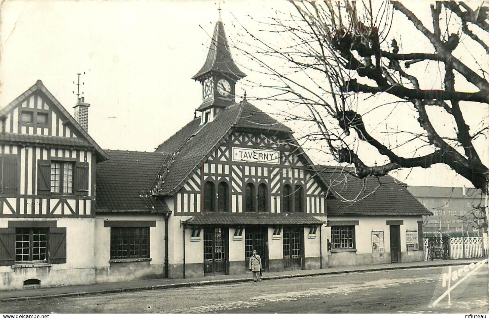 95* TAVERNY La Gare  CPSM (9x14cm)        RL44,1325 - Taverny