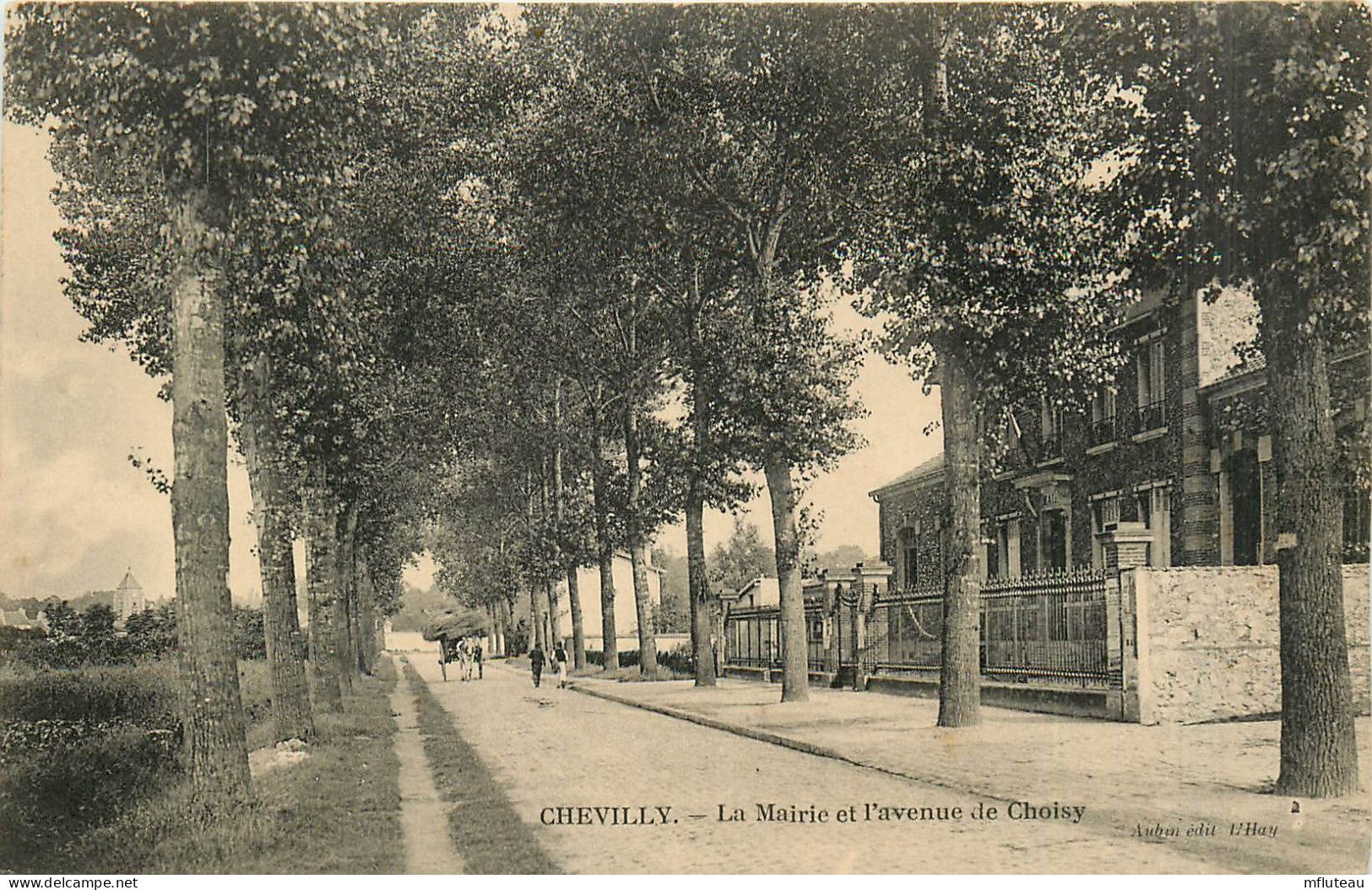 94* CHEVILLY  La Mairie  Et Av De Choisy       RL44,1233 - Chevilly Larue