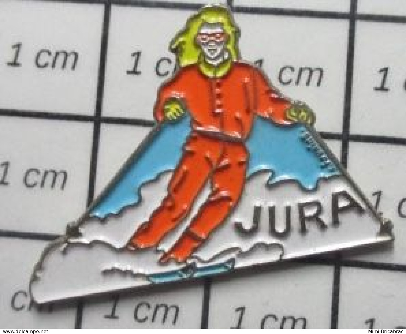 713B Pin's Pins / Beau Et Rare : SPORTS / SKI SKIeUSE JURA Mais Un Peu Tard, Qu'on Ne L'y Reprendrai Plus ! - Winter Sports