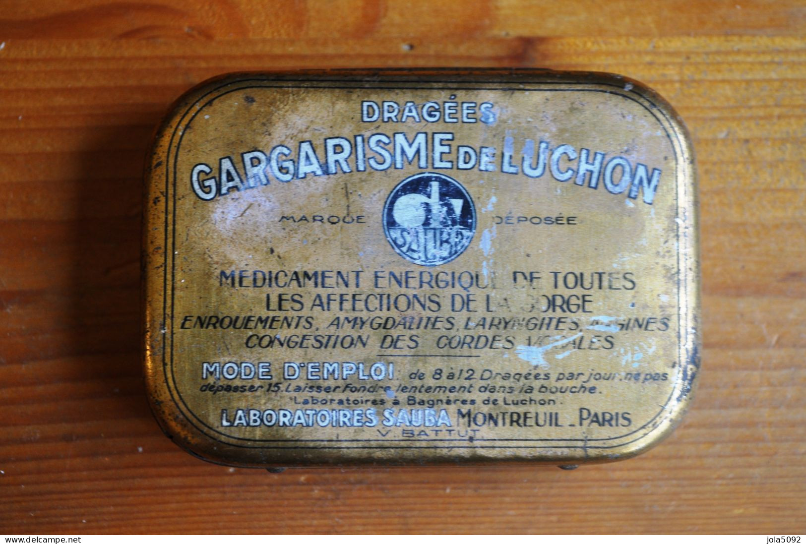 Ancienne Boite En Tôle Lithographiée Gargarisme De LUCHON - Laboratoire SAUBA à MONTREUIL - Boîtes