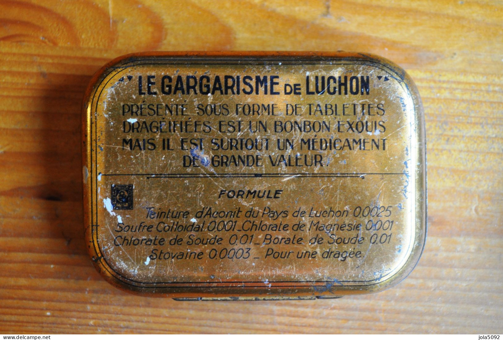 Ancienne Boite En Tôle Lithographiée Gargarisme De LUCHON - Laboratoire SAUBA à MONTREUIL - Scatole